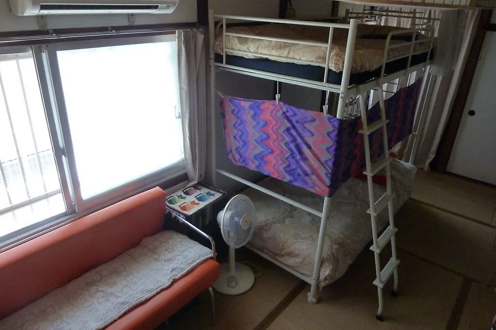 Guest House Neko Neko Toyonaka
